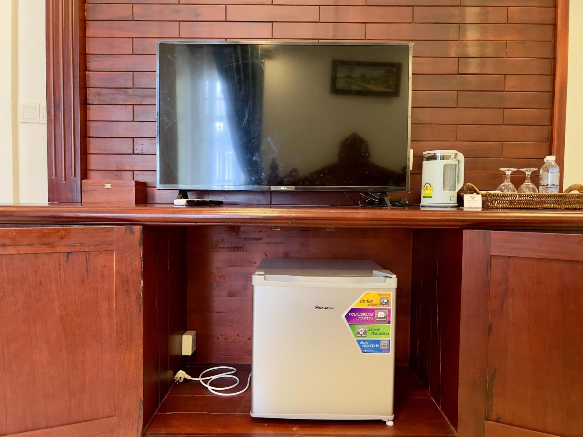 Nyna Villa Guesthouse Kampot Luaran gambar